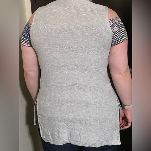 Light grey knitted vest - Picture 5 of 5